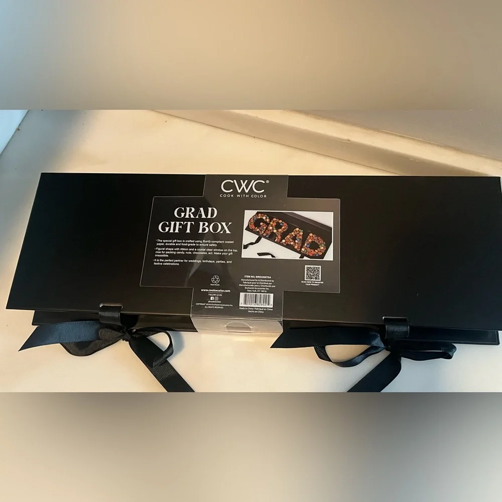 NEW—Cook With Color GRAD Box - Picture 2 of 4